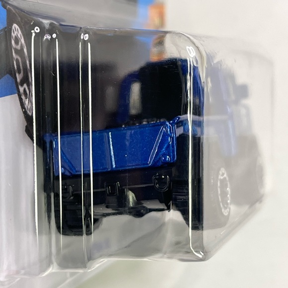 Hot Wheels 1957 JEEP FC BAJA BLAZERS 6/10 - Picture 2 of 9